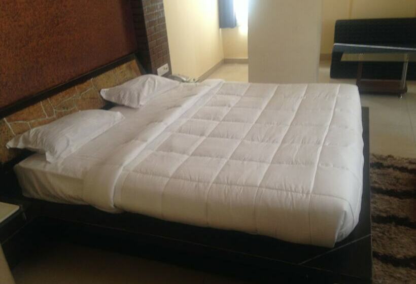 디럭스 룸, Resort De Reverie