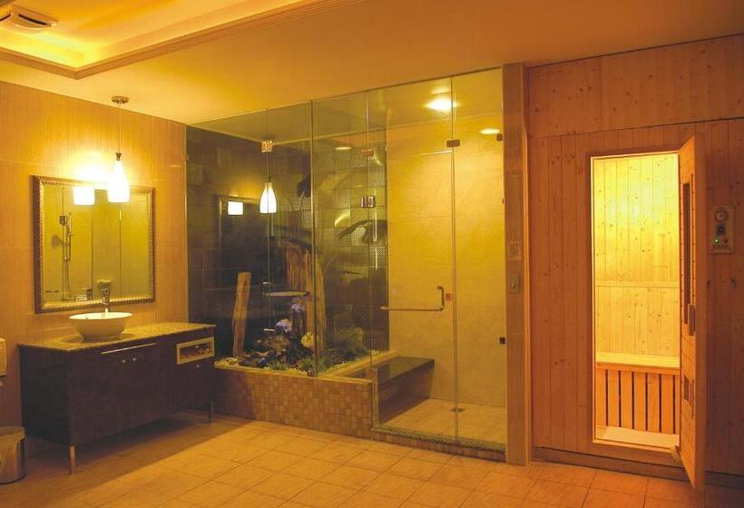 اتاق لوکس چهار تخته, Sunflower Motel