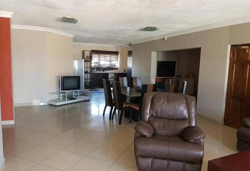اتاق لوکس, Elilo Bed And Breakfast