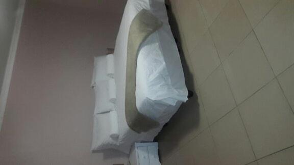 سوئیت با تخت بزرگ, Elilo Bed And Breakfast