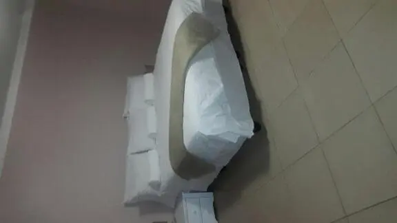 سوئیت با تخت بزرگ, Elilo Bed And Breakfast