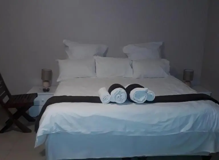 اتاق لوکس یک تخته, Elilo Bed And Breakfast