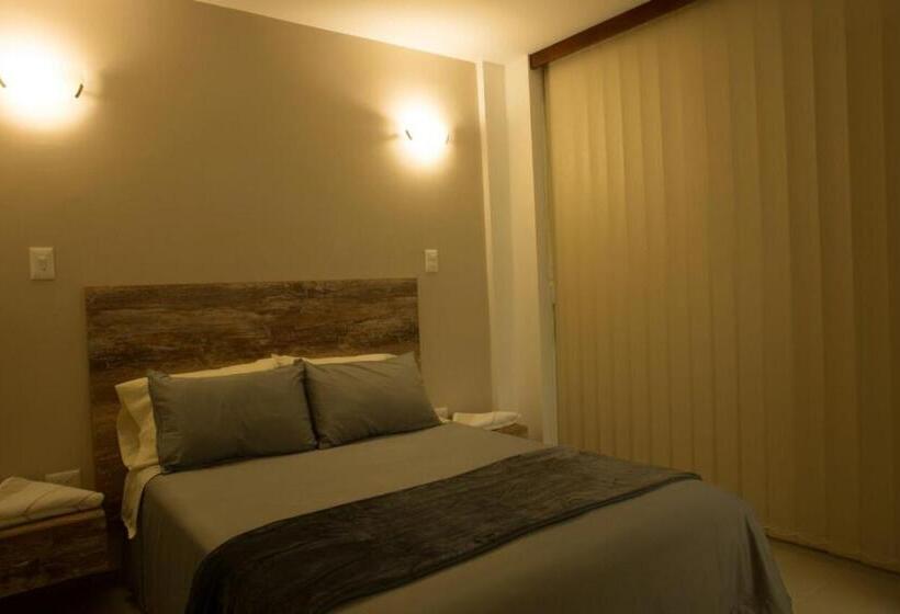 带阳台的豪华间, 212