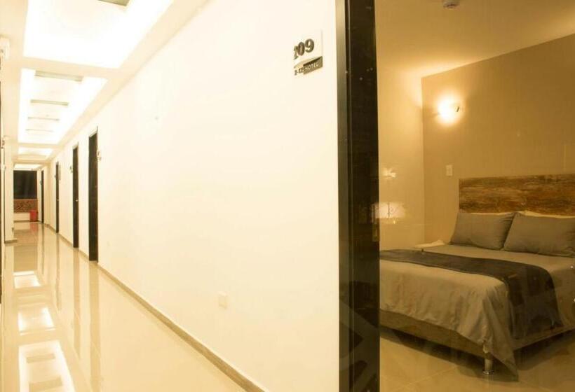 带阳台的豪华间, 212