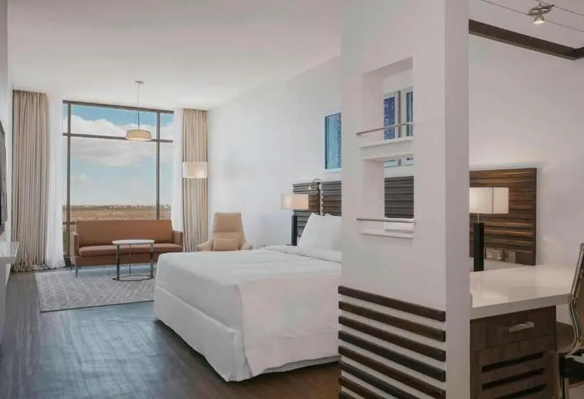 Deluxe-huone King-vuode, Four Points By Sheraton Nairobi Airport