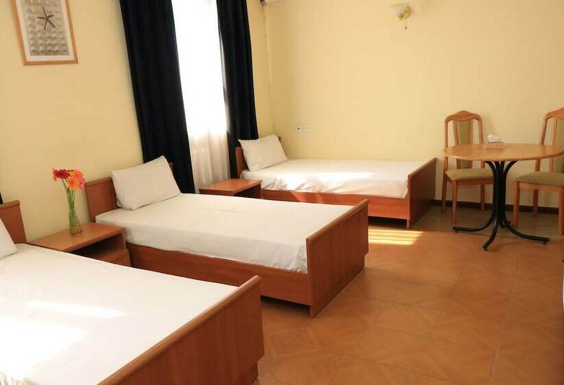 스탠다드 트리플 룸, Musa Ler Hotel Yerevan