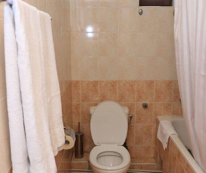 4인용 스탠다드 룸, Musa Ler Hotel Yerevan