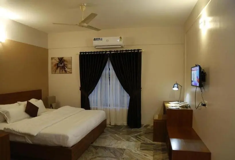 اتاق استاندارد با تخت بزرگ, Orionis Kannur