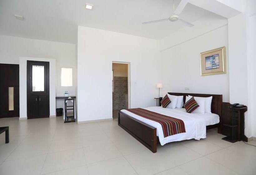 Номер Deluxe Вид на Бассейн, Twenty Two Binaweli