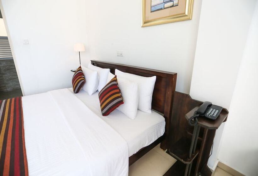 Номер Deluxe Вид на Бассейн, Twenty Two Binaweli