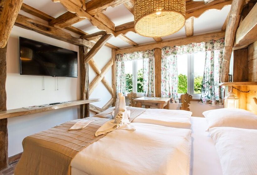 اتاق استاندارد, Central Bled House