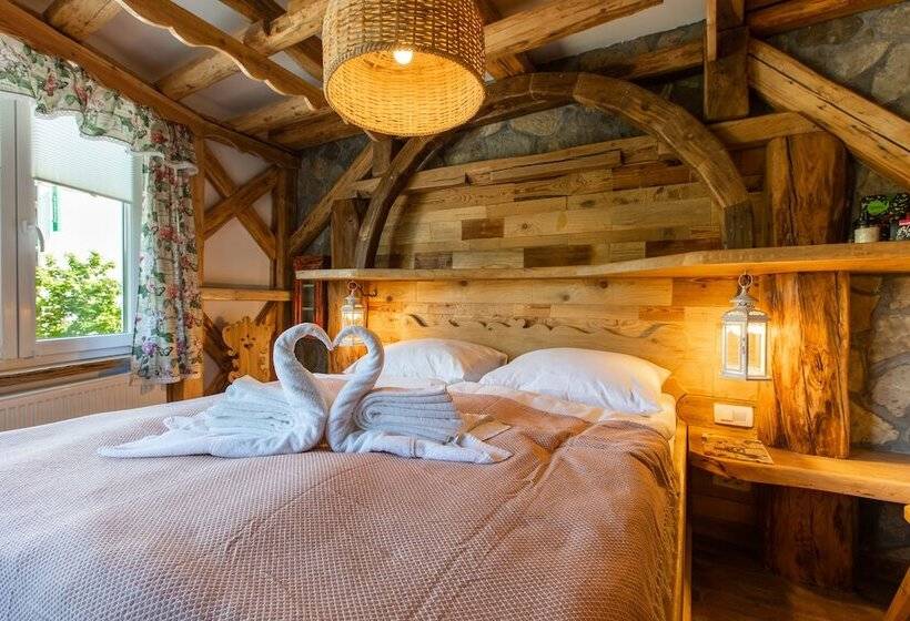 اتاق استاندارد, Central Bled House