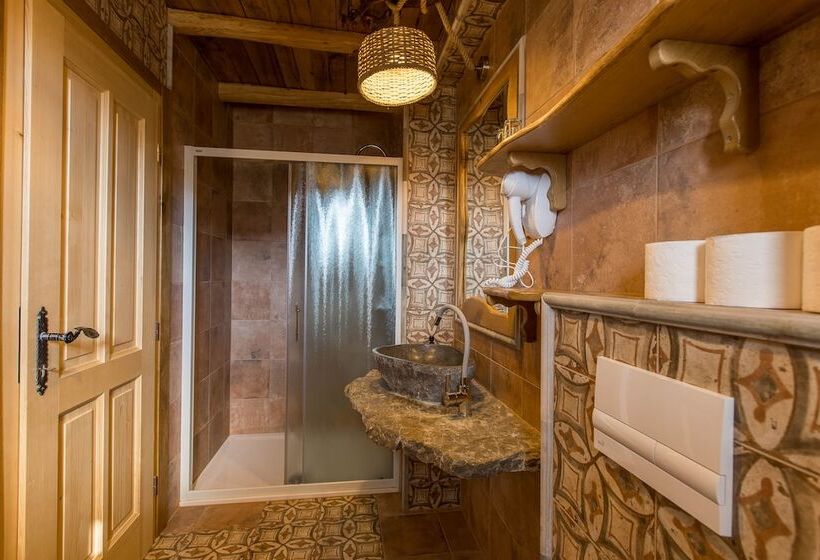 اتاق خانوادگی, Central Bled House