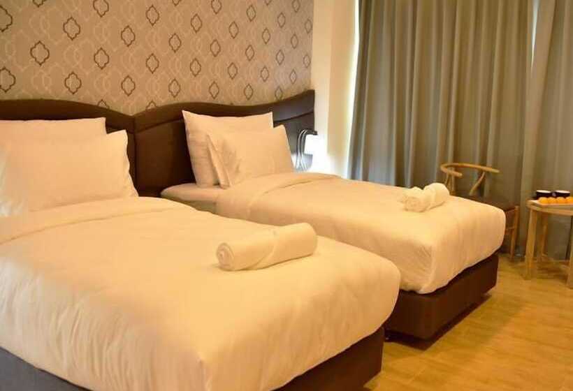 수피리어 룸, Avada