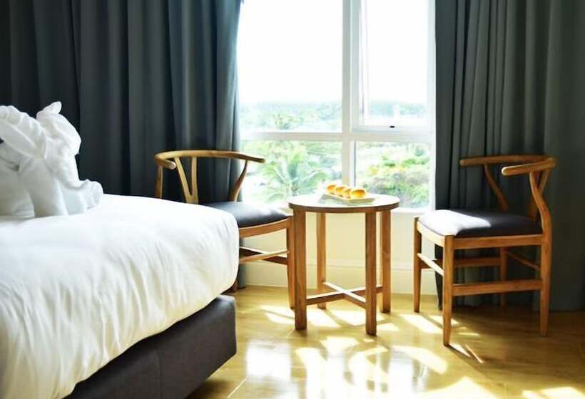 디럭스 룸 킹사이즈 침대, Avada