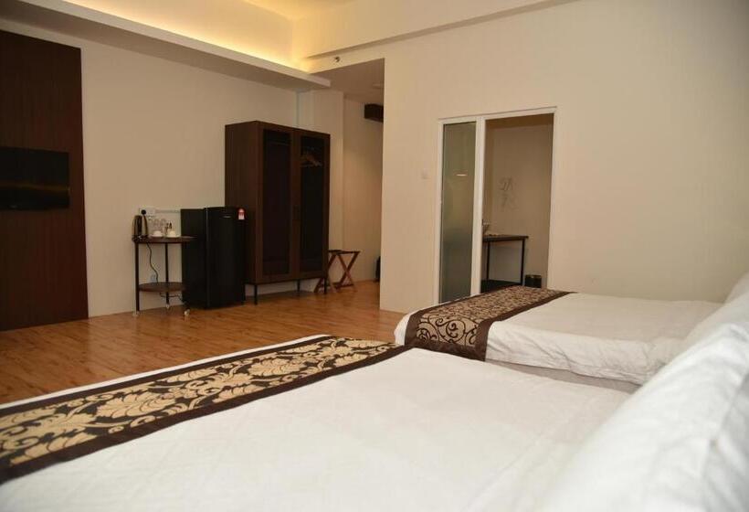 Deluxe Quadruple Room, Casa Bonita