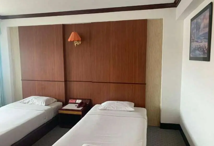 اتاق استاندارد, Golden Grand