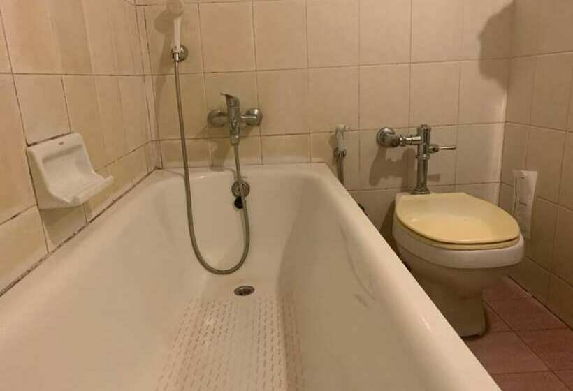 스탠다드 룸, Golden Grand