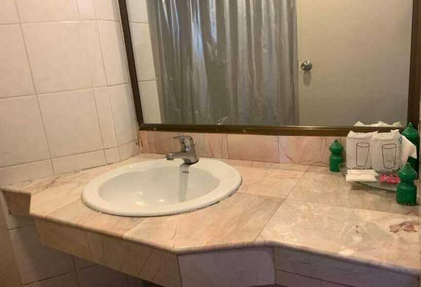 스탠다드 룸, Golden Grand