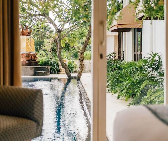Quarto Superior Vista Piscina, Umpadhi Canggu