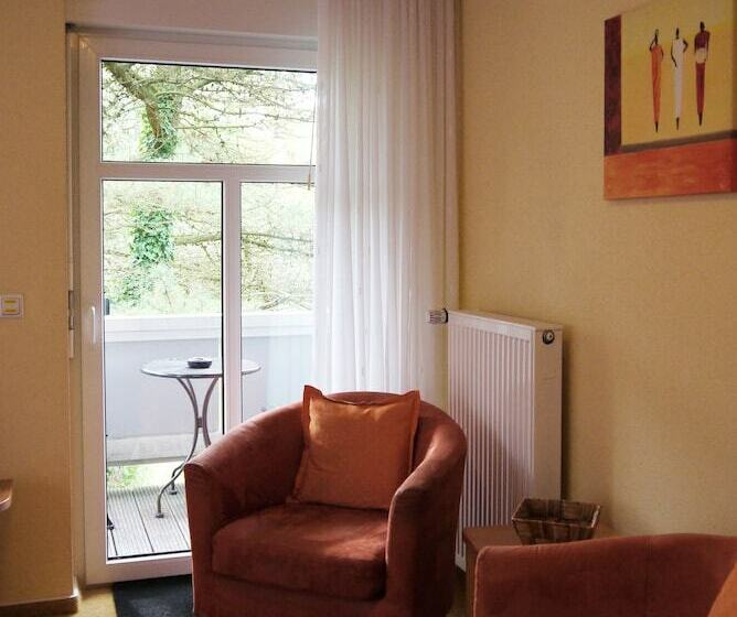 スタンダードルーム, Dat Greune Eck