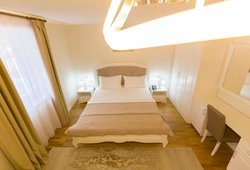 חדר סטנדרט, Turizem Shkelzeni