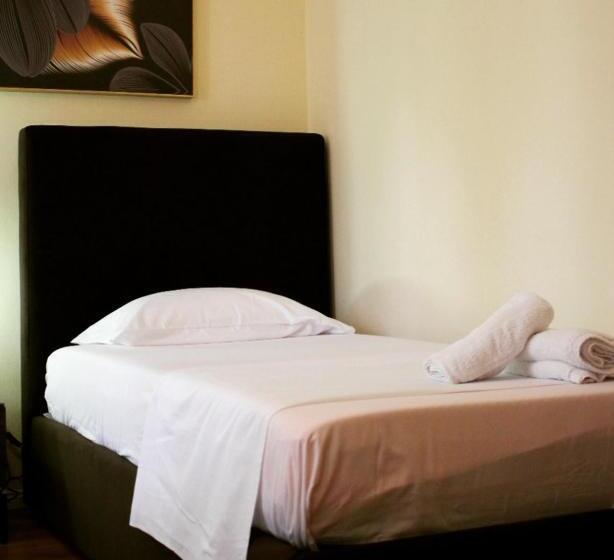 غرفة إقتصادية فردية, Ambasador Garden