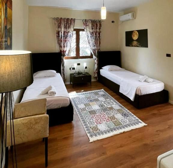 غرفة إقتصادية فردية, Ambasador Garden