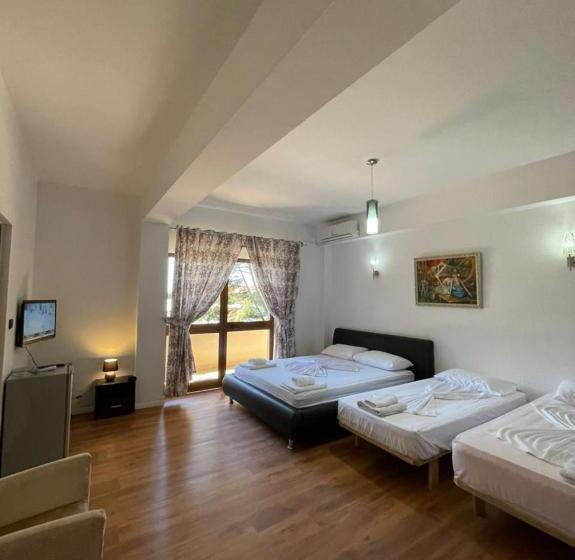 غرفة ديلوكس عائلية, Ambasador Garden