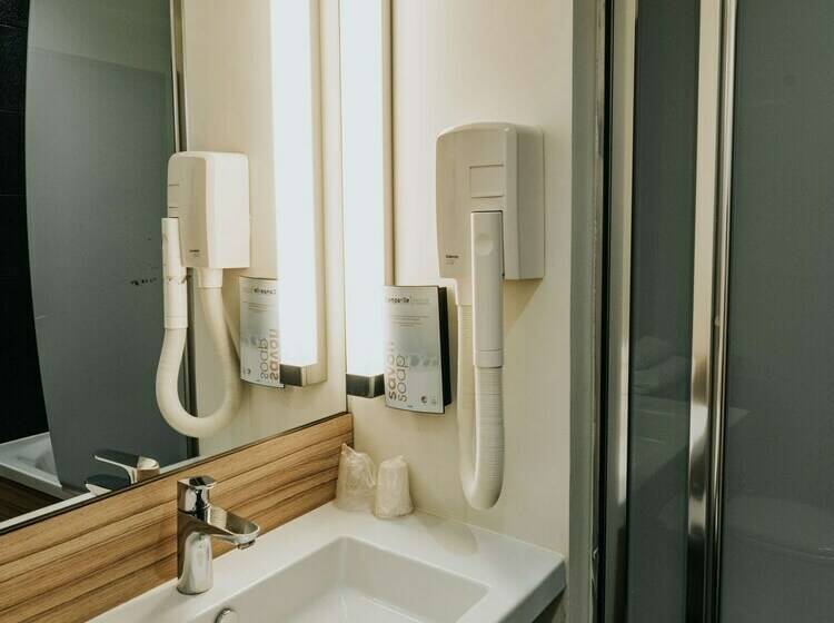 Номер Стандарт, Ibis Rouen Centre Rive Gauche Mermoz