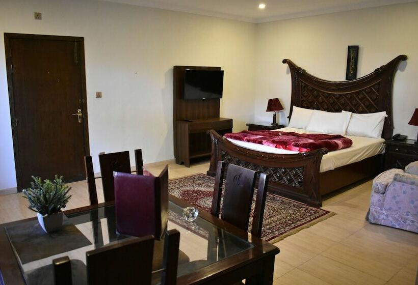 اتاق استاندارد, Cosy Knock