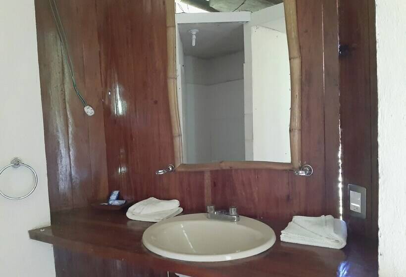 סוויטה דלוקס, Eco Hotel Sak Nok