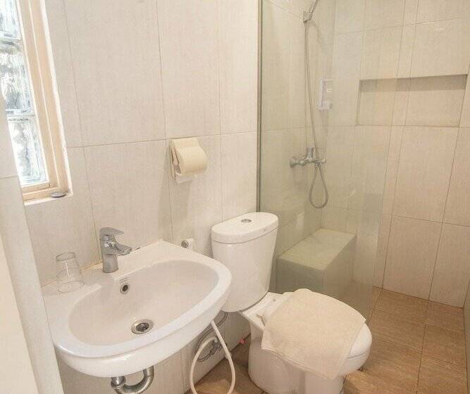 Quarto Superior, Front One Boutique Baluran Malang