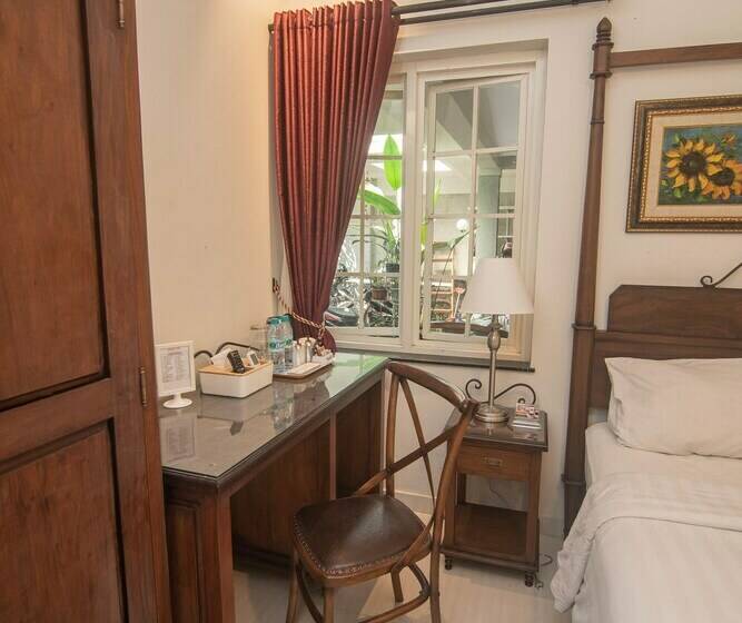 Номер Deluxe, Front One Boutique Baluran Malang