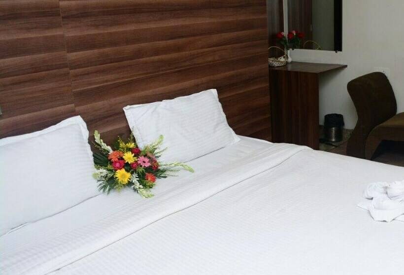 Executive Kamer, Mahendra