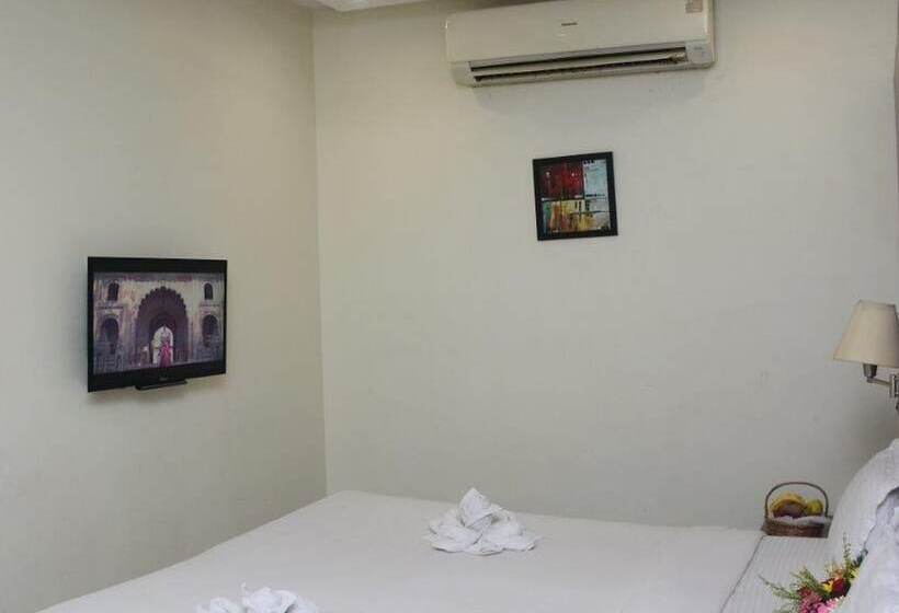 Executive Kamer, Mahendra