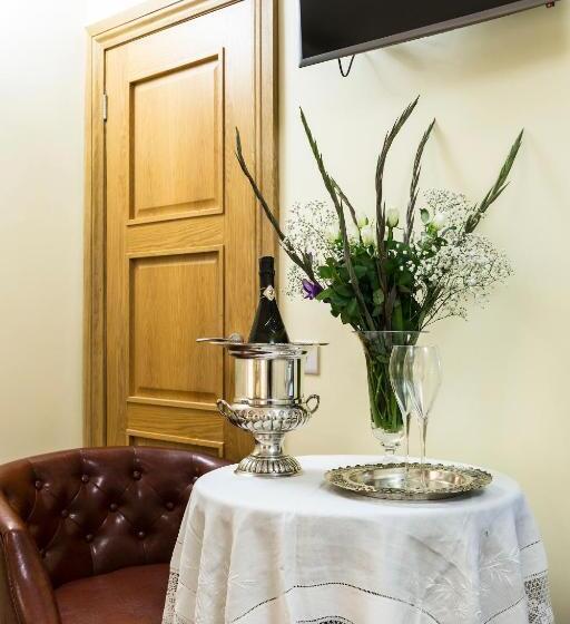جناح سوبيريور, Linton Hotel Luton