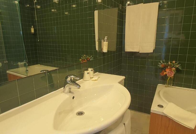 Номер Superior, Quinta Do Pinheiro Hotel E Eventos By Grupo Quinta Dos Lagos
