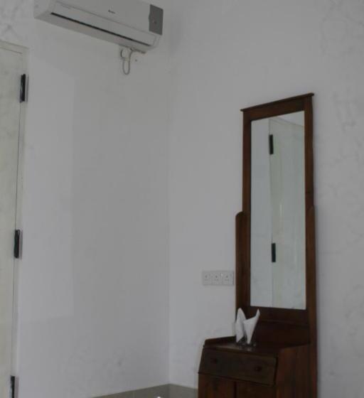 Quarto Deluxe Vista Montanha, Ritigala Lodge