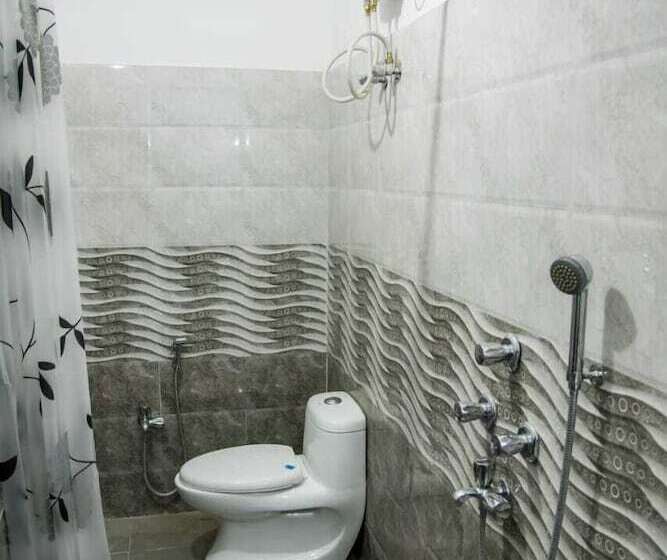 اتاق لوکس, Andaman Ocean Breeze