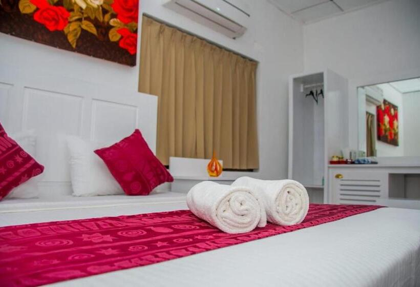 شقة غرفتين, Niwahana Transit City