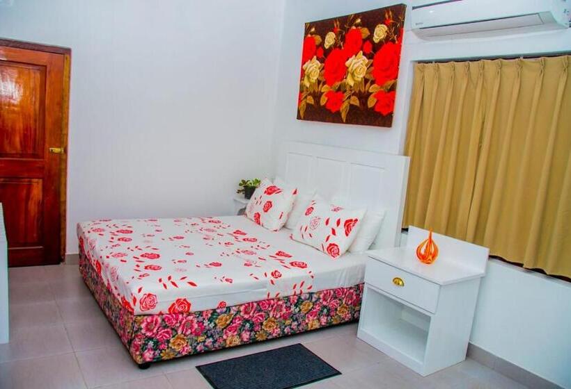 شقة غرفتين, Niwahana Transit City