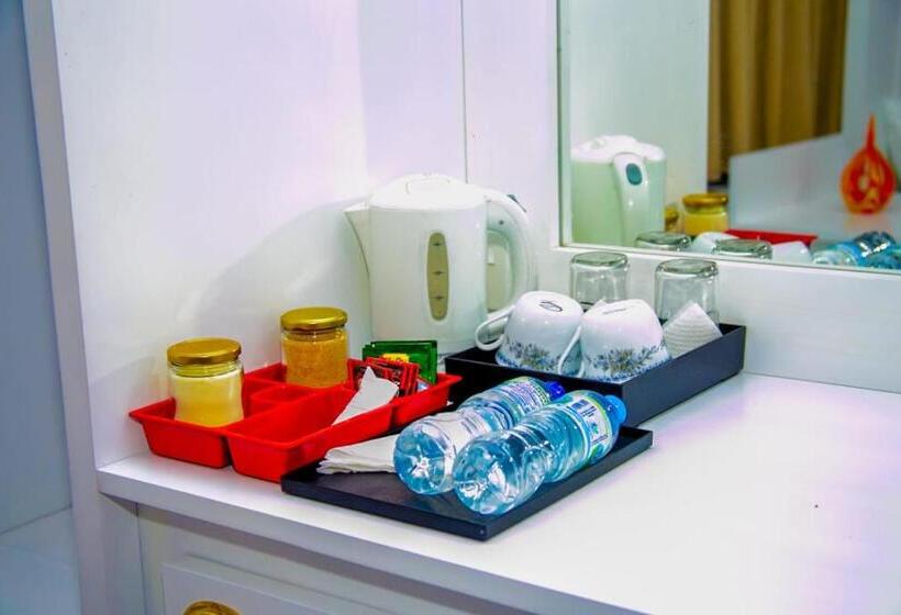 شقة غرفتين, Niwahana Transit City