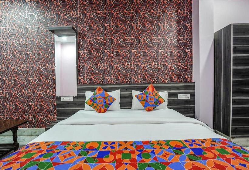 Habitació Deluxe, Fabhotel Deepak Palace