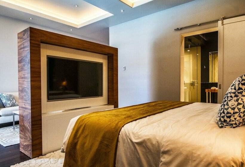 סוויטת ג'וניור, Marsella 45