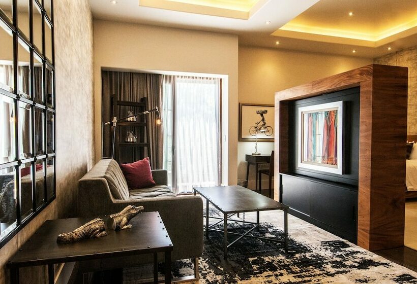 סוויטת ג'וניור, Marsella 45