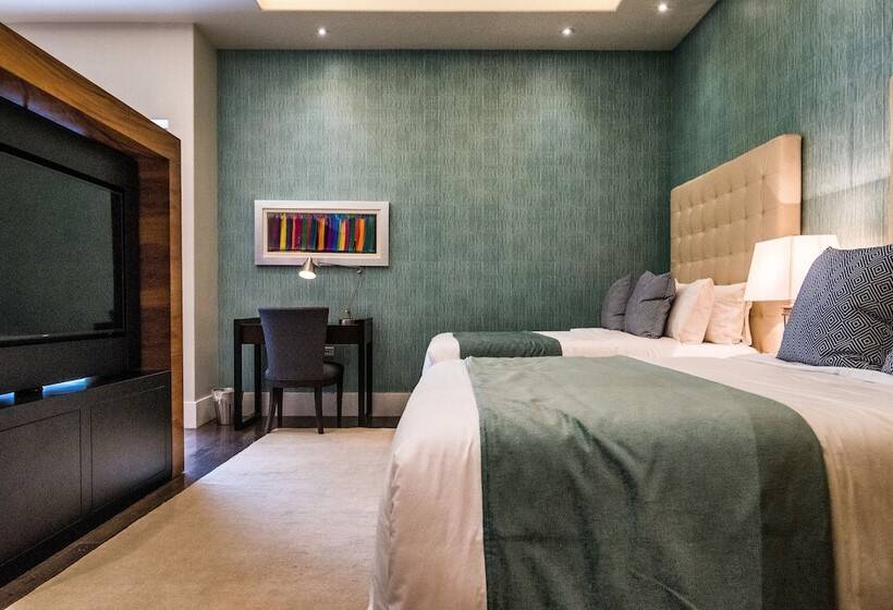 סוויטת ג'וניור, Marsella 45