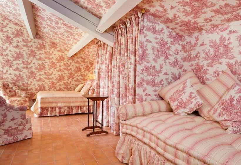 Номер Стандарт, Chambre D'hôtes Château Gigognan