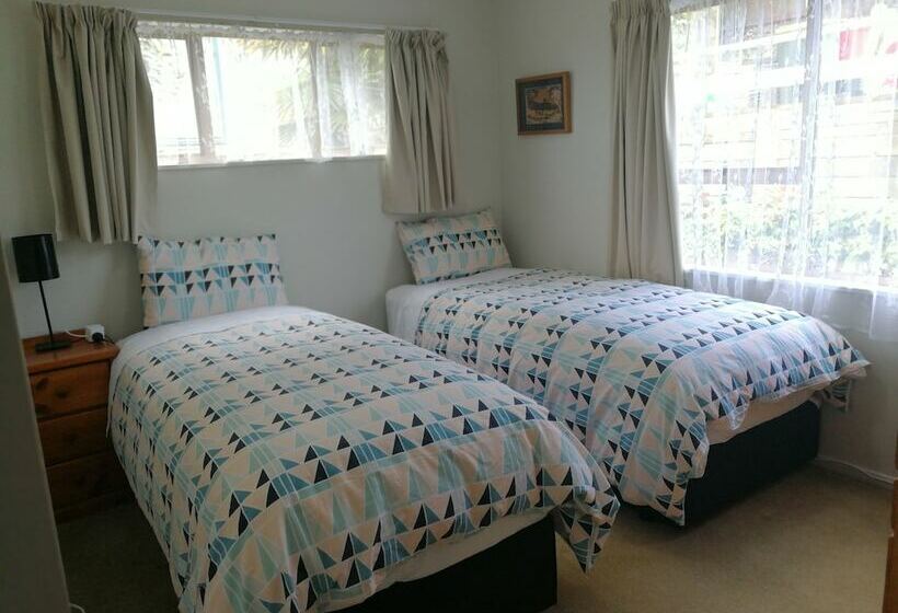 Habitació Estàndard Bany Compartit, Harbour View Guesthouse