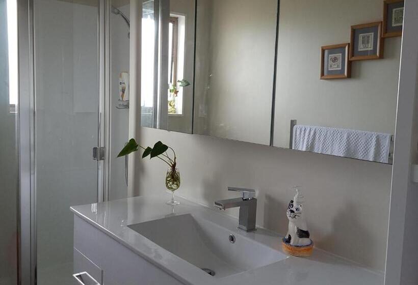 Habitació Estàndard Bany Compartit, Harbour View Guesthouse